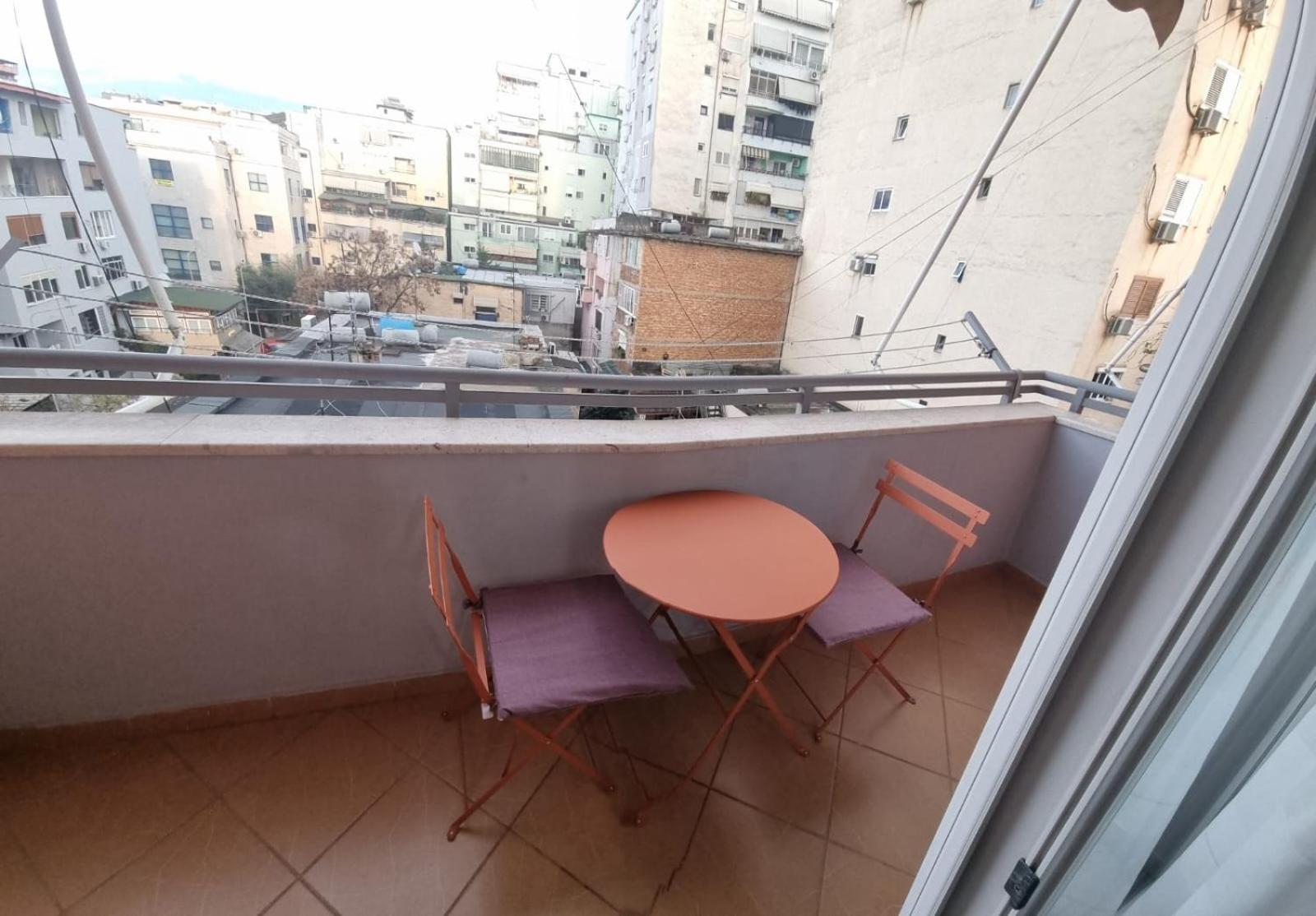 Nevila'S Apartment Tiranë Ngoại thất bức ảnh