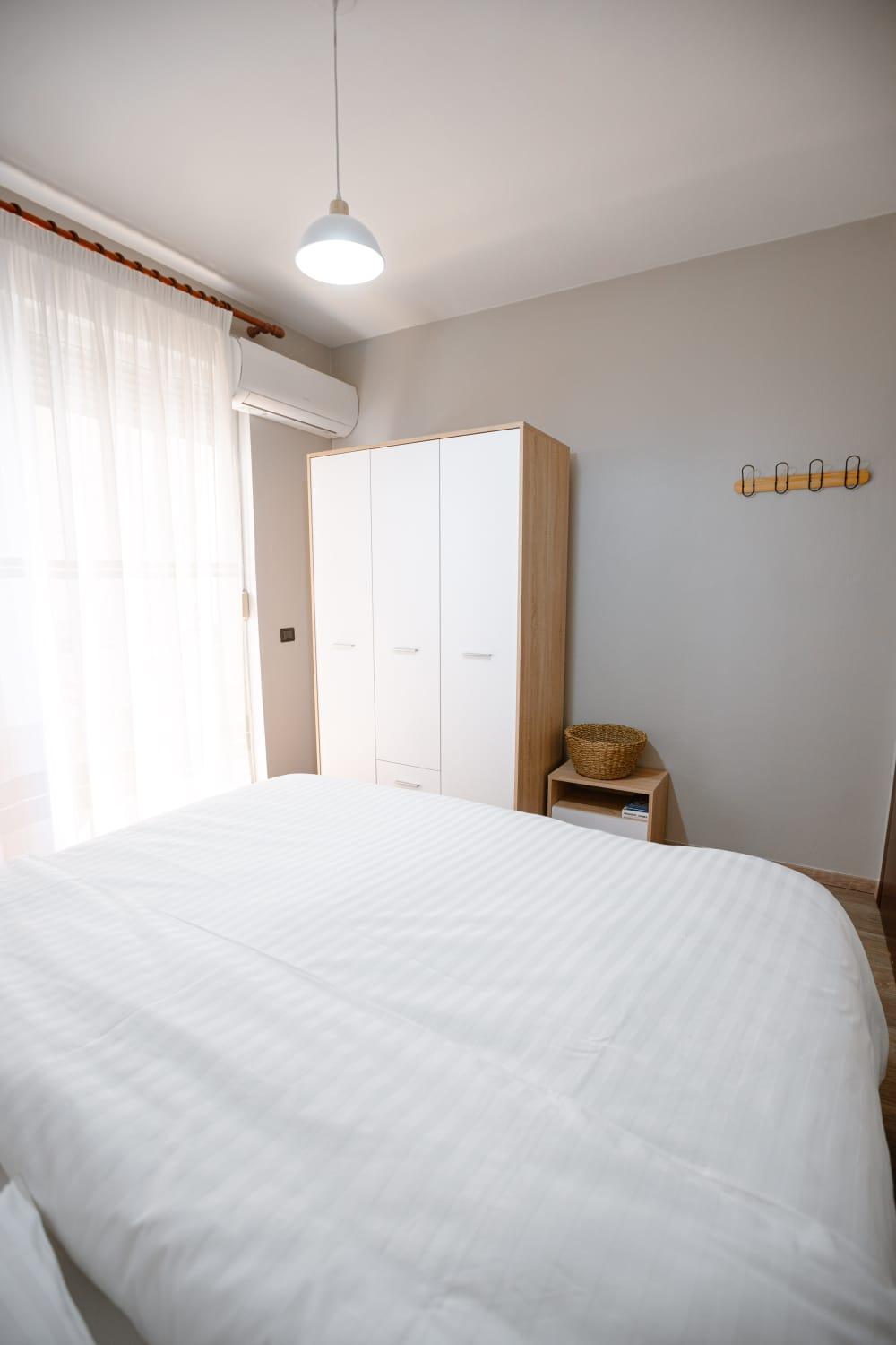 Nevila'S Apartment Tiranë Ngoại thất bức ảnh