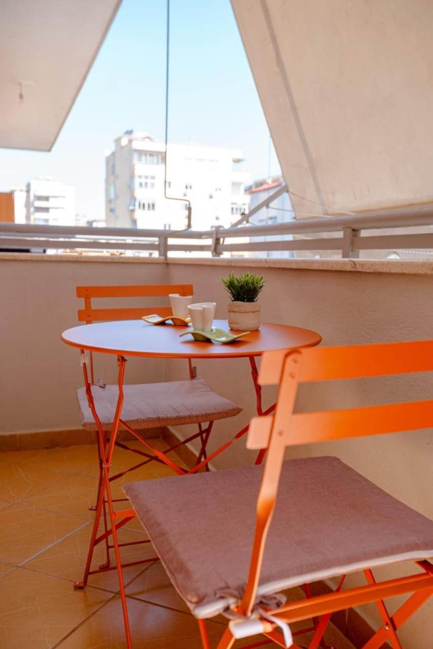 Nevila'S Apartment Tiranë Ngoại thất bức ảnh